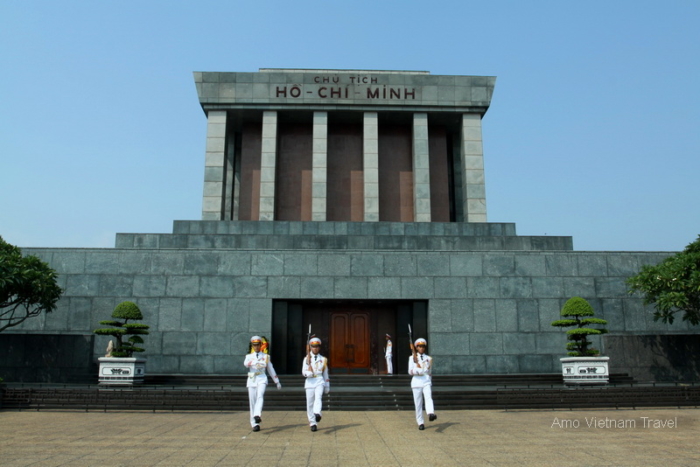 Il mausoleo del primo ministro del Vietnam di Ho Chi Minh ad Hanoi